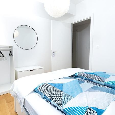 غييكا Apartment Pia المظهر الخارجي الصورة
